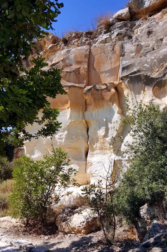 limestone-rocks