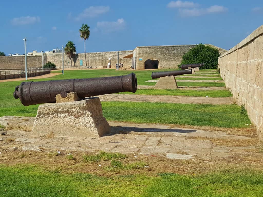 9 Awesome Things to Do in Akko, Israel: The Cannons that drove Napoleon away