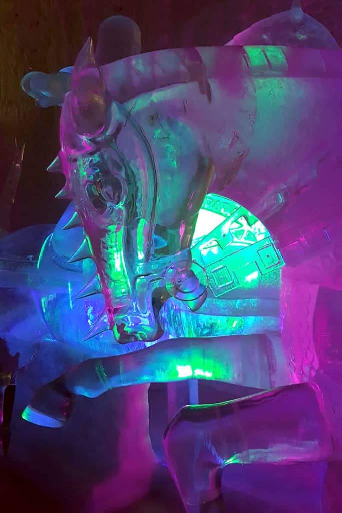 11 Pretty Awesome Things to Do in Fairbanks: Ice sculpture in Aurora Ice Museum