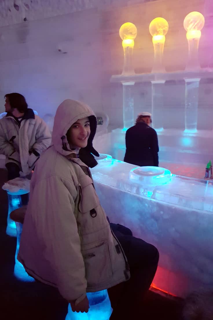 11 Pretty Awesome Things to Do in Fairbanks: The ice bar at the Aurora Ice Museum