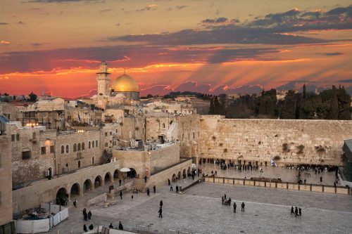 Read more about the article What’s the Best Time to Visit Israel?