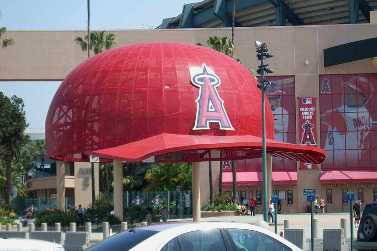 Read more about the article 8 Best Things to Do in Anaheim, Ca (Besides Disneyland)