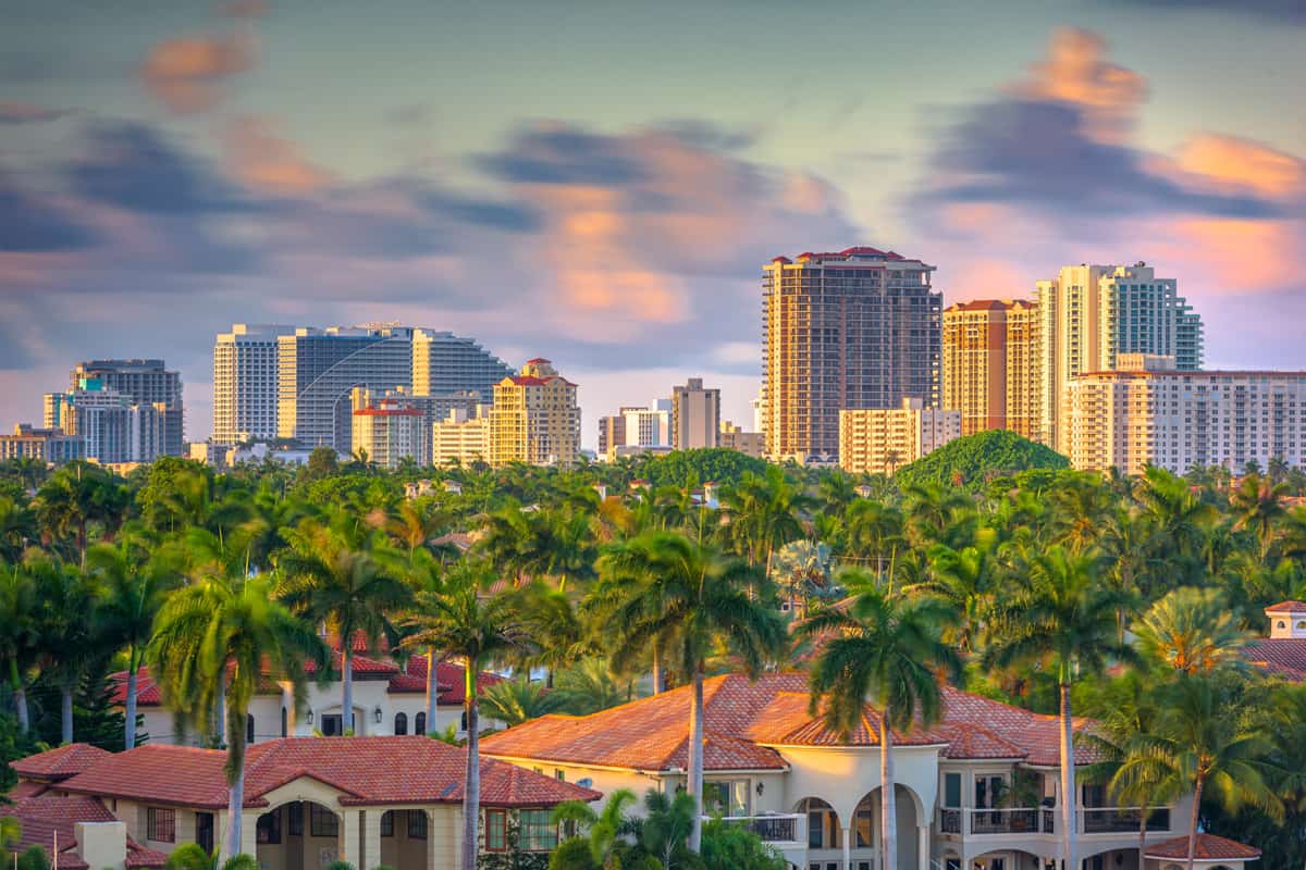 Fort Lauderdale, Florida, USA skyline at dusk.