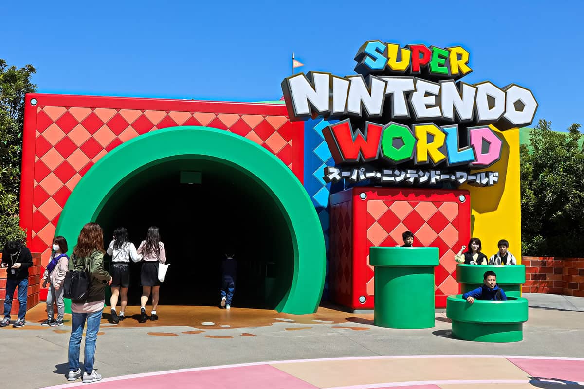 Scenery at the entrance of Nintendo World.Super Nintendo World is a themed area at Universal Studios Japan