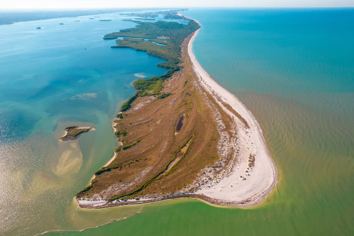 Aerial photograph of gorgeous Caladesi Island state park