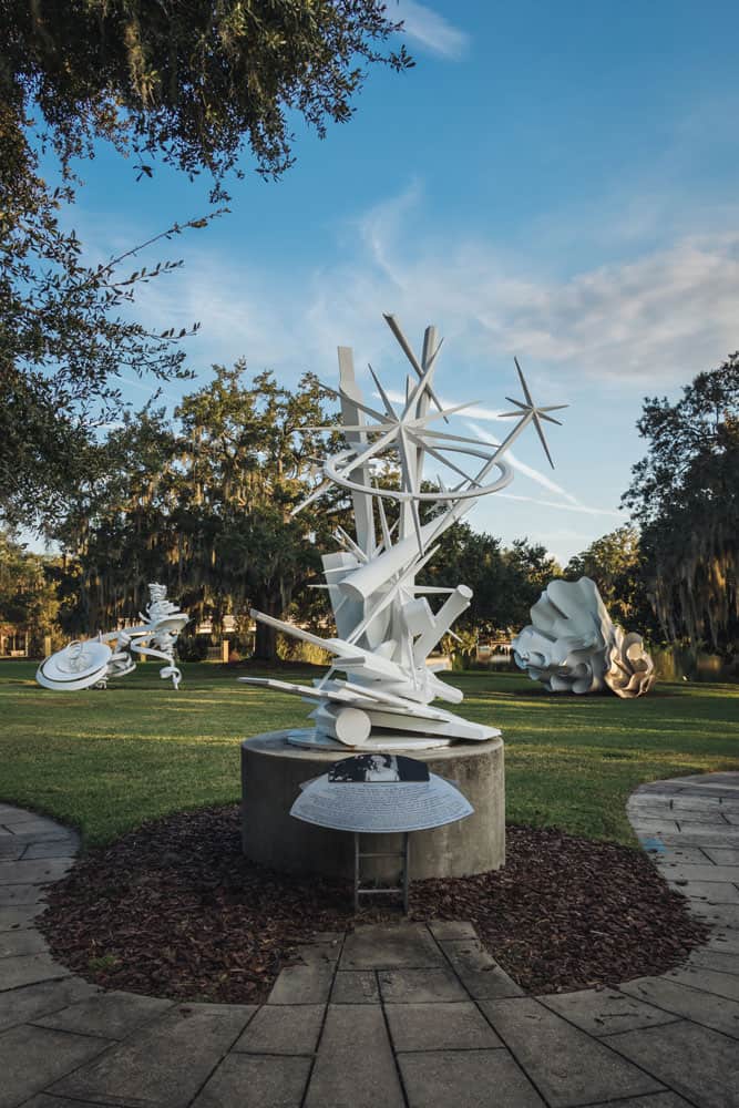 An artistic monument in The Mennello Museum in Florida