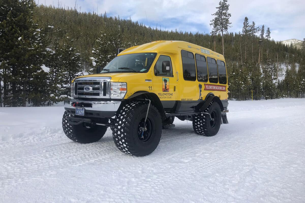 A snow coach bus in Yellowstone