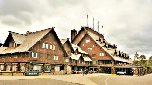 Old Faithful Inn in Yellowstone National Par