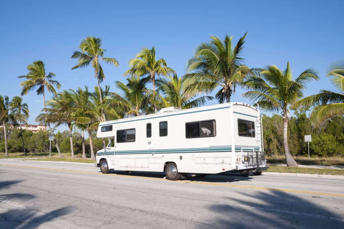A RV parked on the side of the road