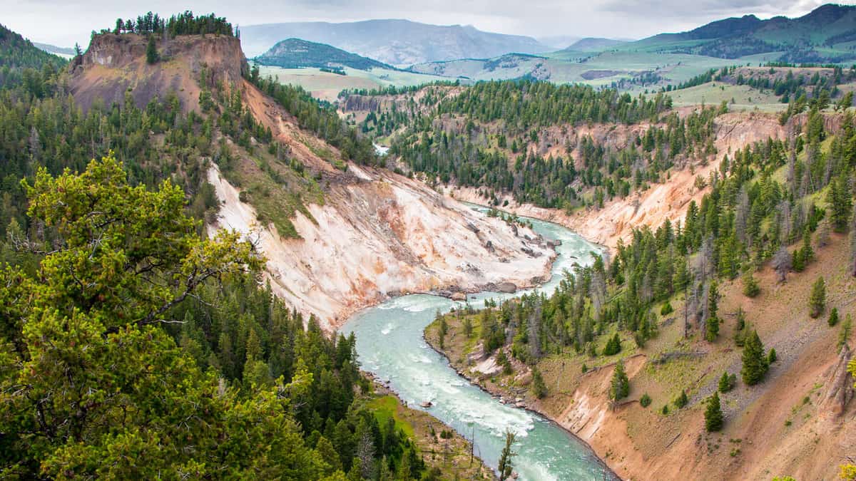 Yellowstone River in Wyoming, Yellowstone River: The Longest Undammed River in the Contiguous United States