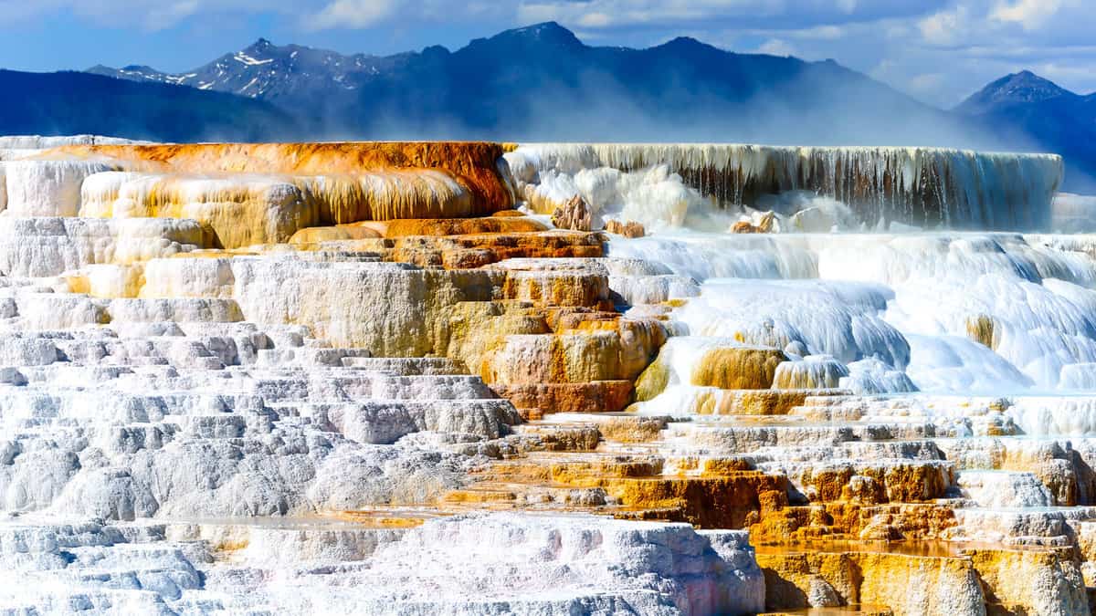 Yellowstone's Mammoth Hot Springs: The Largest Known Carbonate-Depositing Spring in the U.S. - 1600x900
