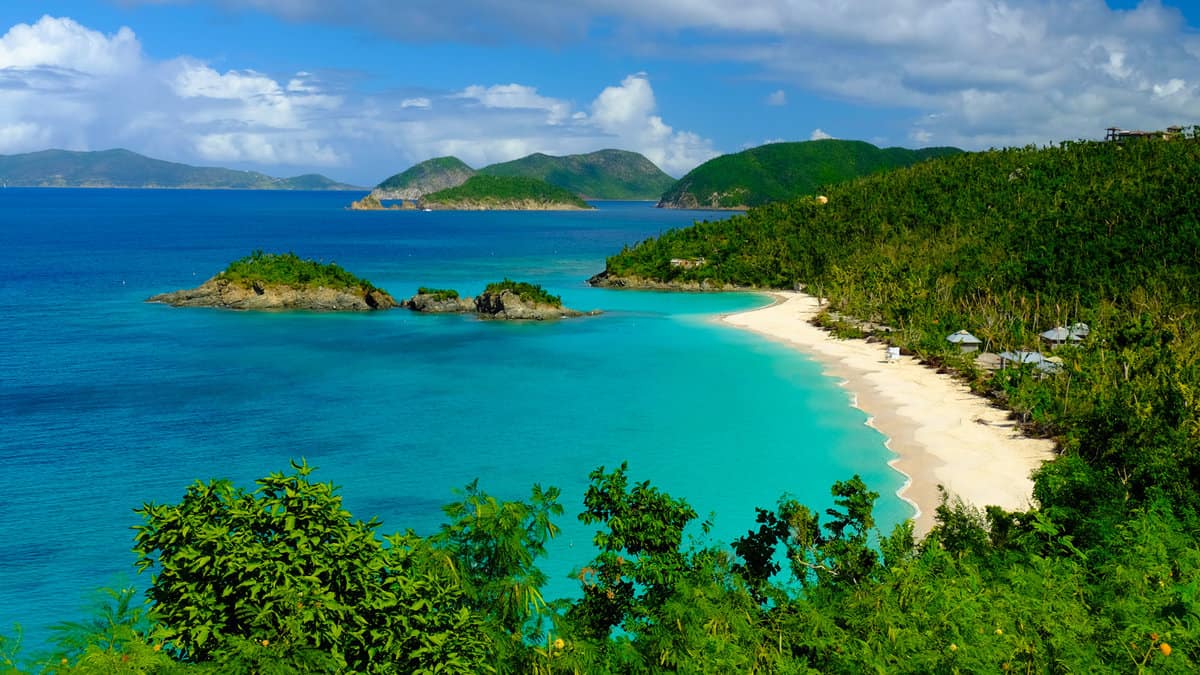 Overview to Trunk Bay in United States Virgin Islands national park