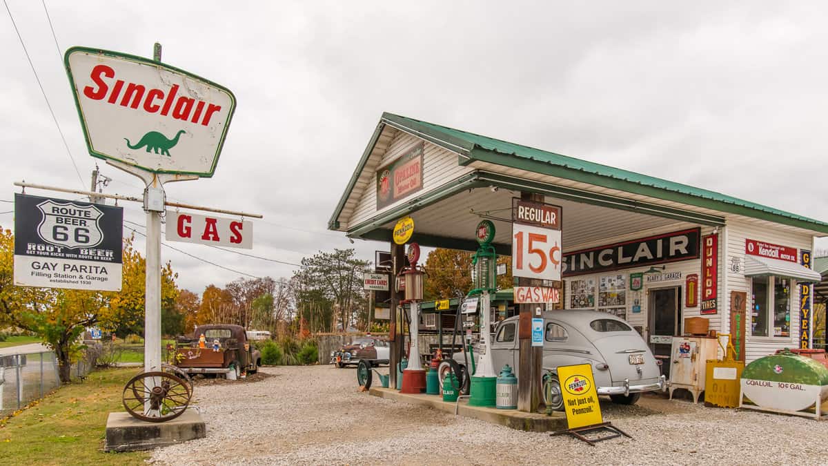 Gay Parita Sinclair gas station, a Route 66 legend, owned by Gary Turner