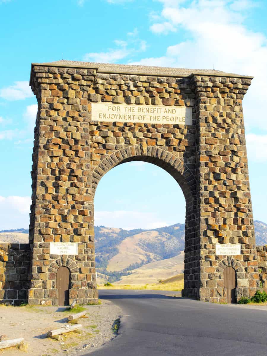 historic Roosevelt Arch at the north entrance of Yellowstone National Park