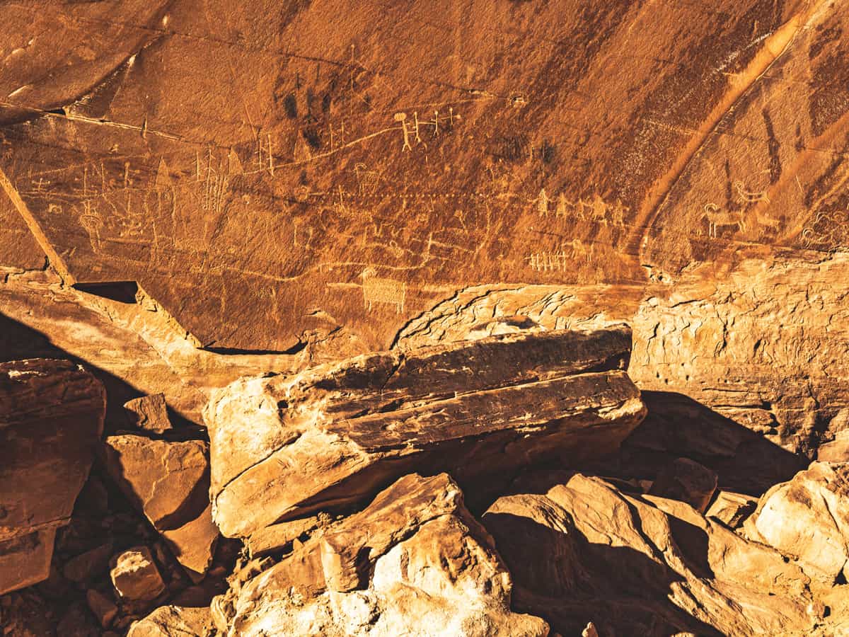 Ancient petroglyphs of sheep and other animals on the canyon walls of Buckhorn Wash in the San Rafael Swell of central Utah, USA