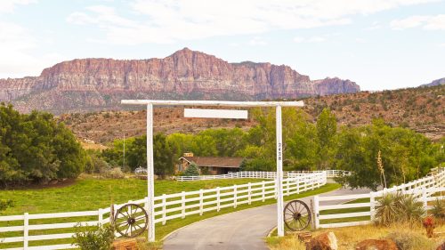 Zion Mountain Ranch in Utah 1600x900