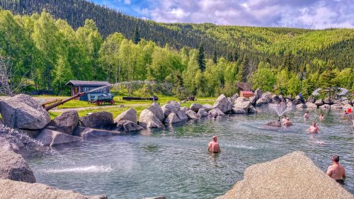 People relaxing in the Chena Hot Springs 1600x900