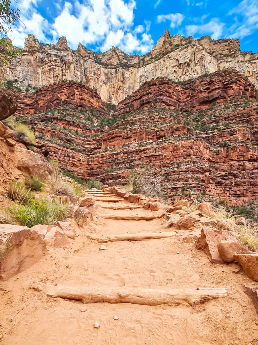 Hiking path along the massiv cliffs seen from Bright Angel hiking trail at South Rim of Grand Canyon National Park, Arizona, USA